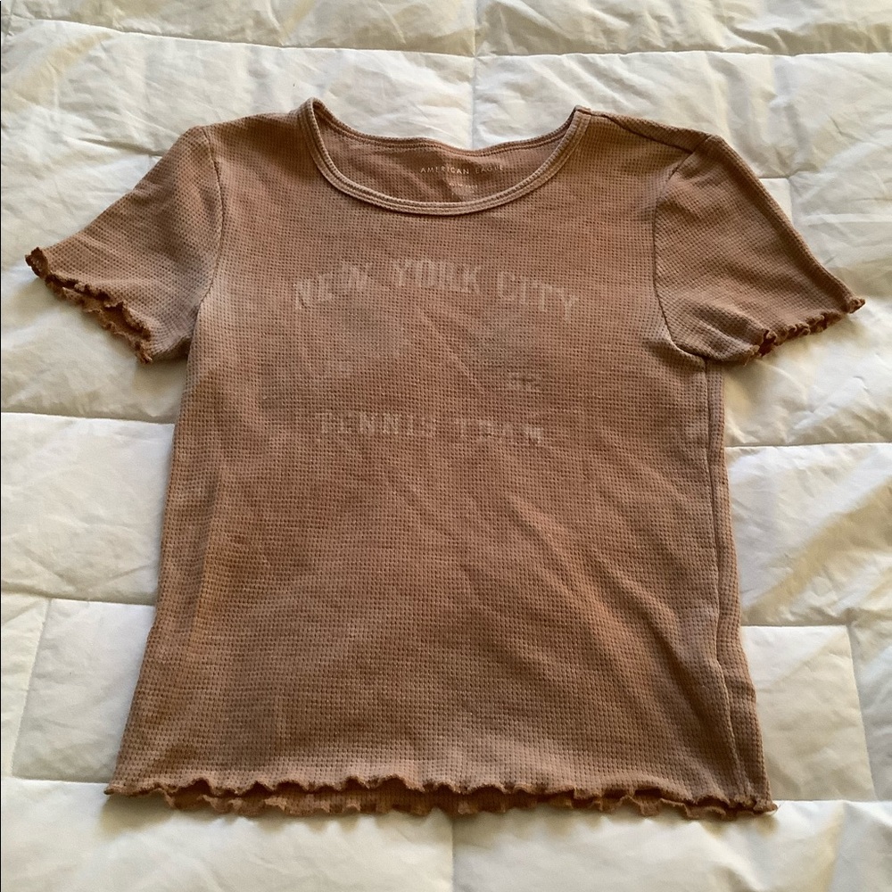 XS woman’s American eagle crop top